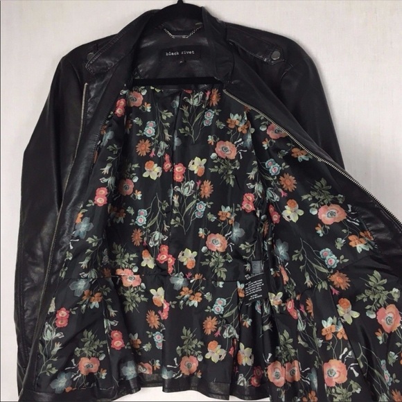 Black river faux leather moto jacket , size M - Picture 10 of 10